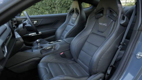 FORD MUSTANG FASTBACK 5.0 V8 GT 2dr view 18